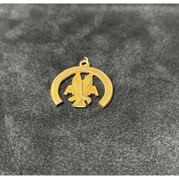 Gold Filled Stewardess Corps American Airlines Retro Charm/Pendant - Picture 3 of 7